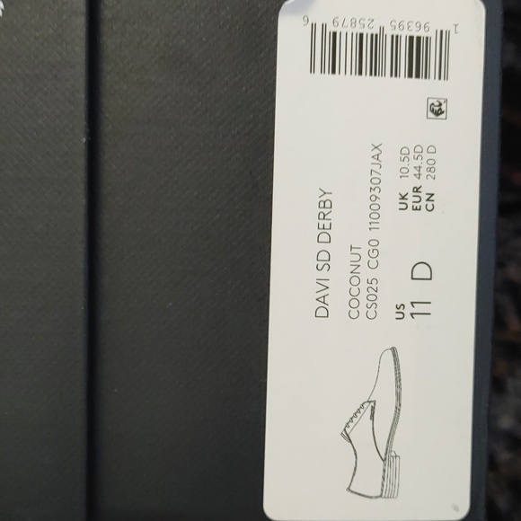 Men's Coach Shoes - Picture 2 of 3